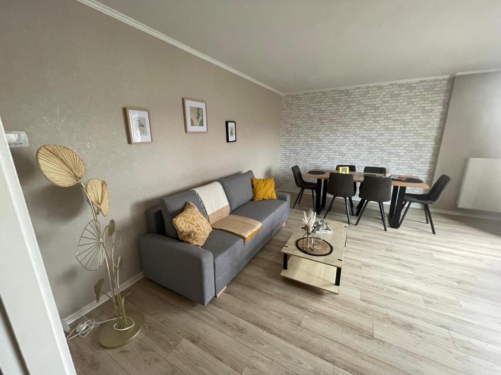 Evry Moon Apartment 70M2 Spacious And Bright Courcouronnes Bagian luar foto